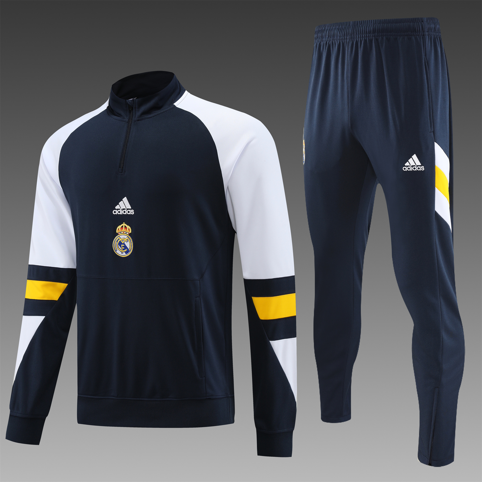 Real Madrid 23-24 Long Sleeve Training Set